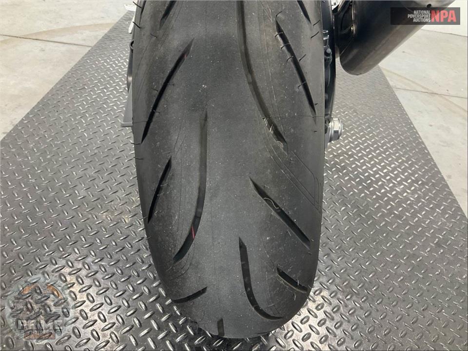 2026 Honda CBR1000RR — фото 16