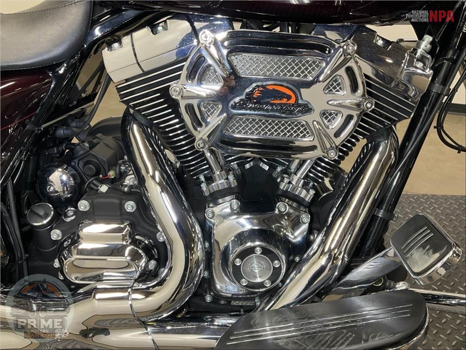 2014 Harley-Davidson FLHXS STREET GLIDE — фото 6