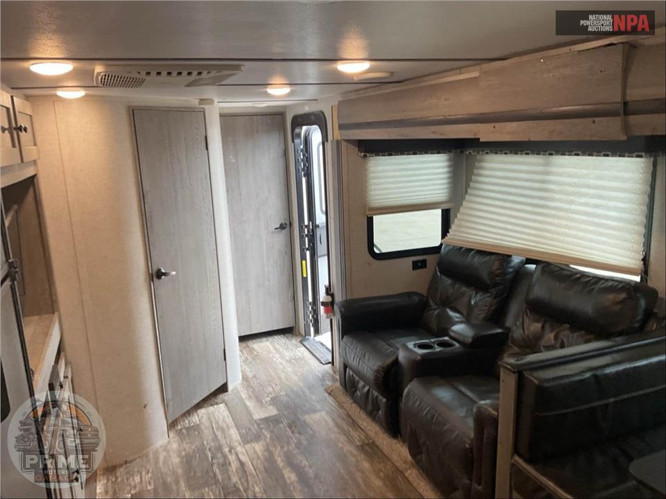 2019 Keystone Rv M-260 UML - OUTBACK ULTRA-LITE SERIES — фото 8