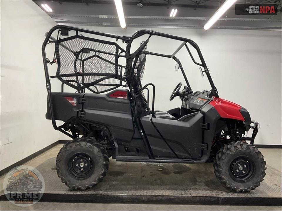 2025 Honda PIONEER 700-4 — фото 1