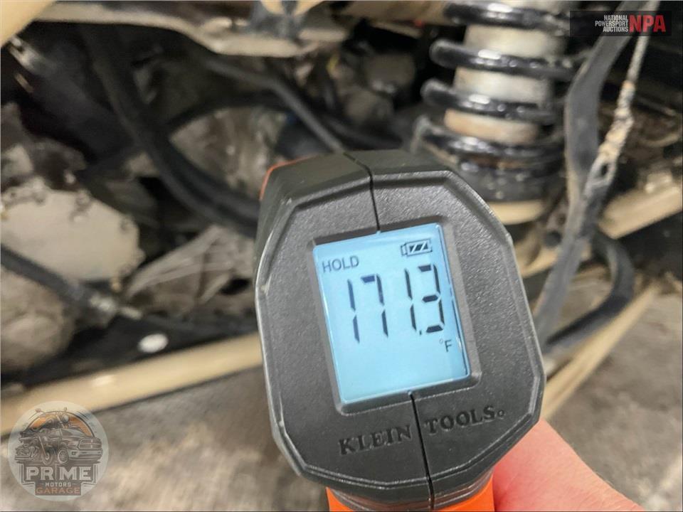 2021 Can-Am MAVERICK X3 X RS TURBO RR (DESERT TAN & CARBON BLACK) — фото 10