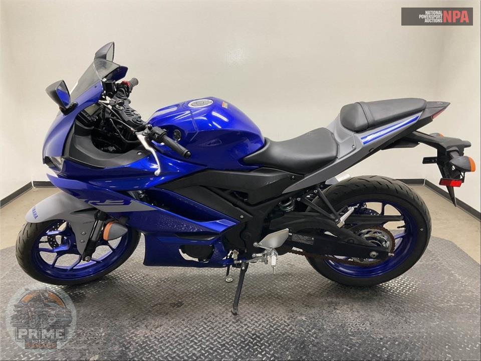 2021 Yamaha YZF-R3 — фото 3