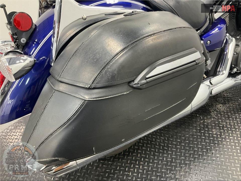 2017 Yamaha XVS13BGHB V STAR 1300 DELUXE — фото 17