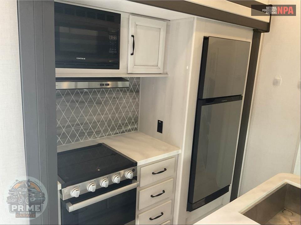 2023 Keystone Rv M-35 BH - SPRINTER FIFTH WHEEL SERIES — фото 24