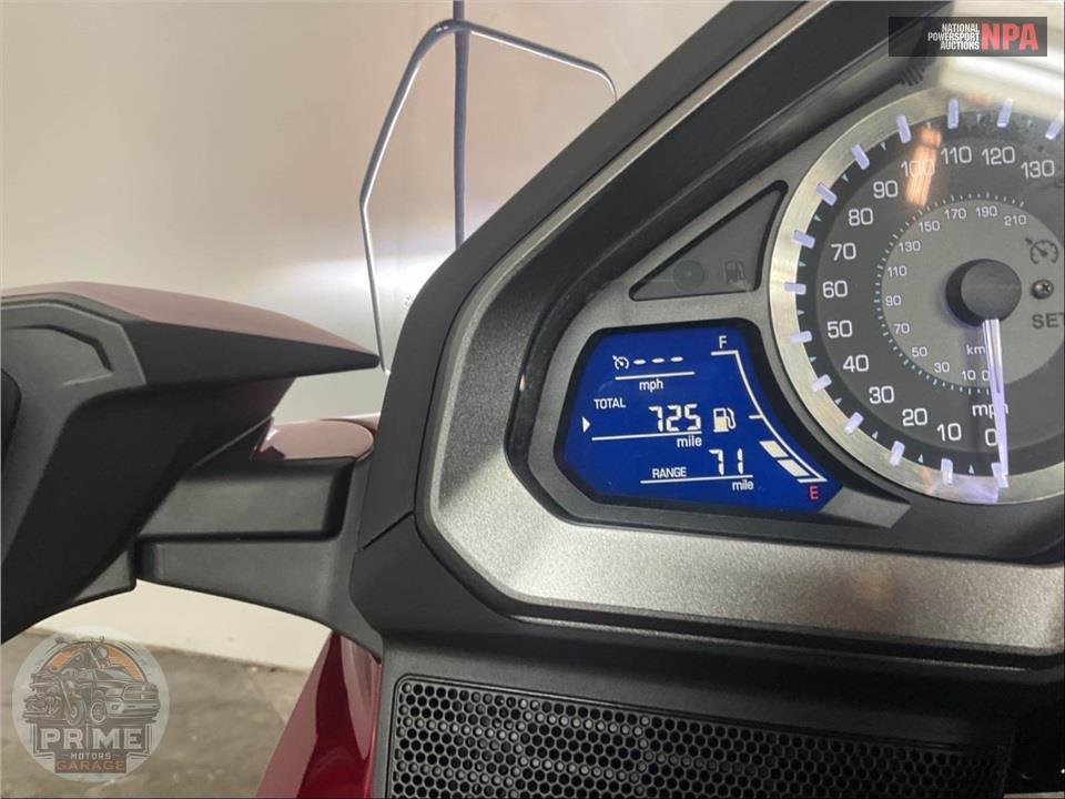 2018 Honda GL1800D GOLDWING TOUR DCT (BLUE) — фото 5