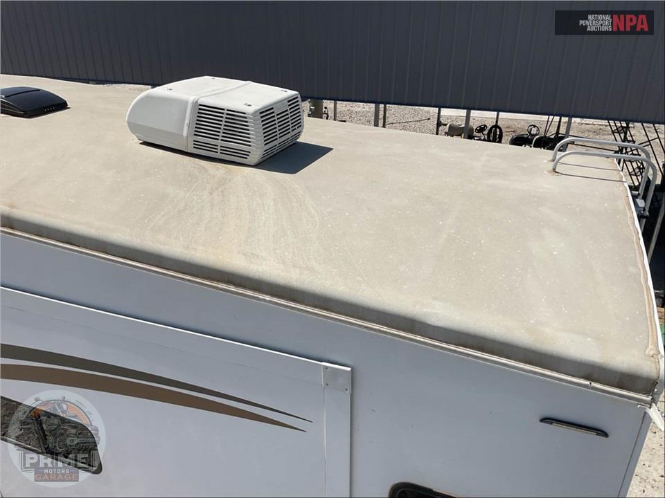 2020 Palomino By Forest River M-382FBC - COLUMBUS C-SERIES FIFTH WHEEL SERIES — фото 23