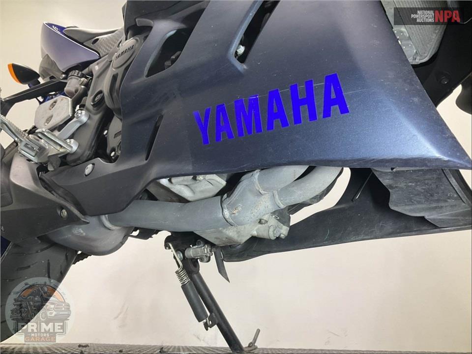 2023 Yamaha YZF-R3 — фото 33