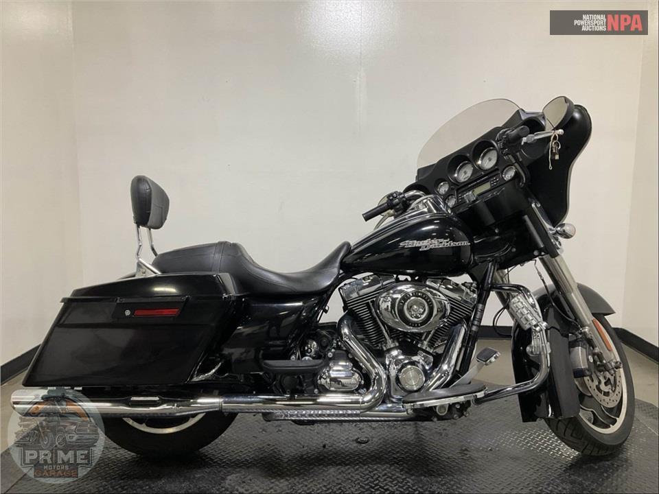 2011 Harley-Davidson FLHX STREET GLIDE — фото 1