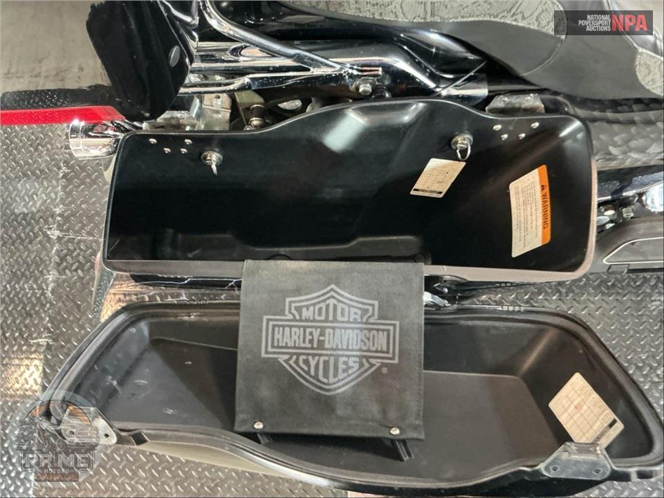 2004 Harley-Davidson FLTRI ROAD GLIDE — фото 19
