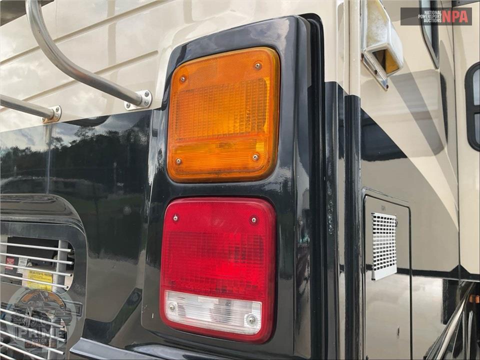 2008 Bounder M-38F FREIGHTLINER 325HP — фото 63