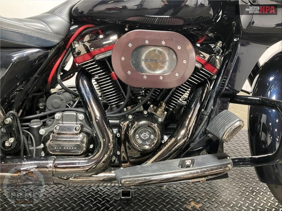 2022 Harley-Davidson FLTRXSE CVO ROAD GLIDE — фото 7