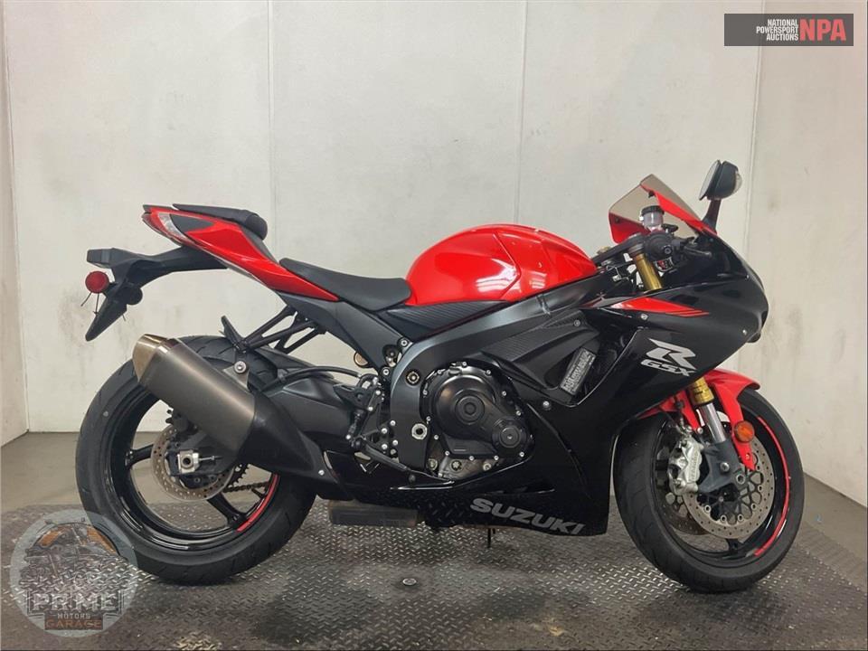 2022 Suzuki GSX-R750 — фото 1