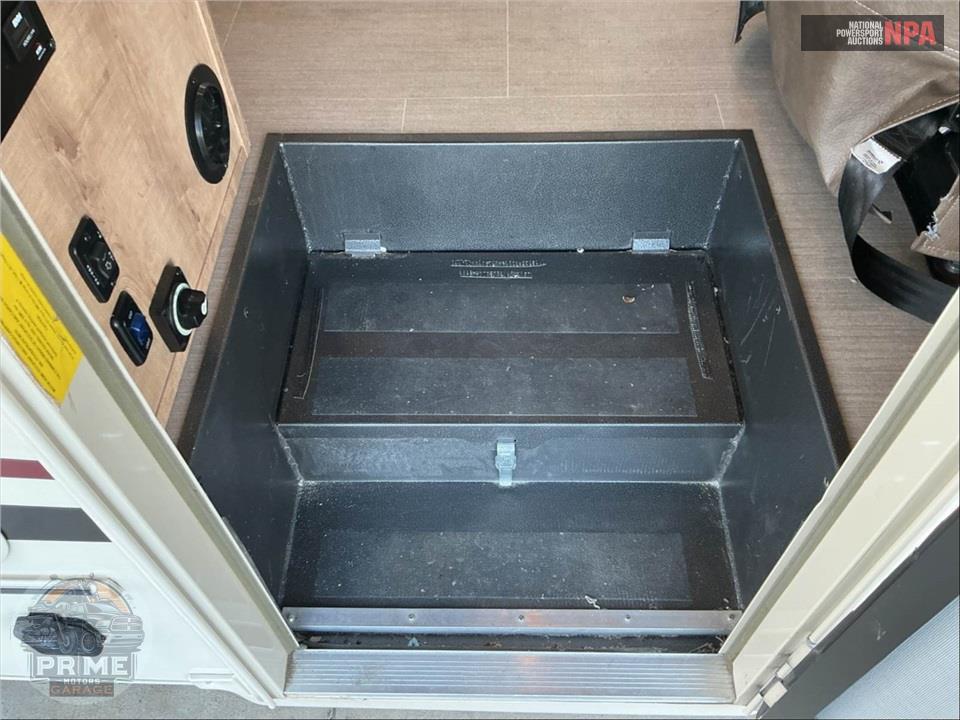 2019 Coachmen By Forest River M-240 FS FORD E450 - LEPRECHAUN SERIES — фото 45