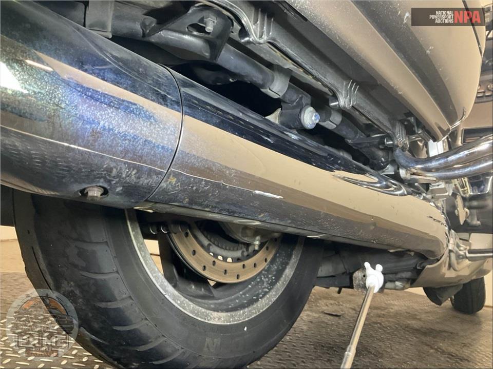2010 Honda GL1800HPNAMA GLDWNG ABS** — фото 9