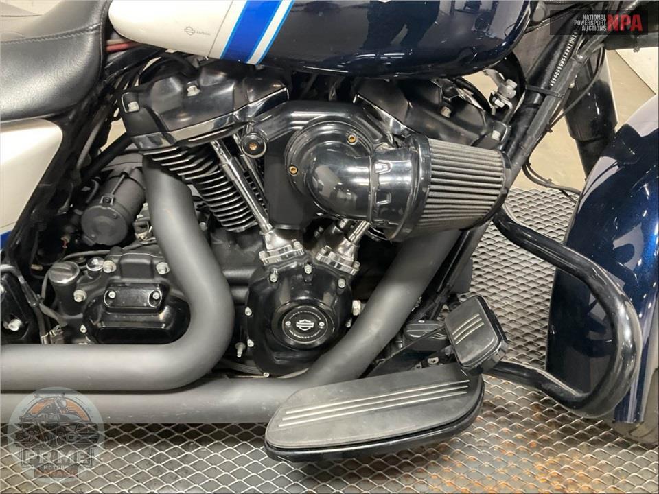 2021 Harley-Davidson FLHXS STREET GLIDE SPECIAL — фото 6