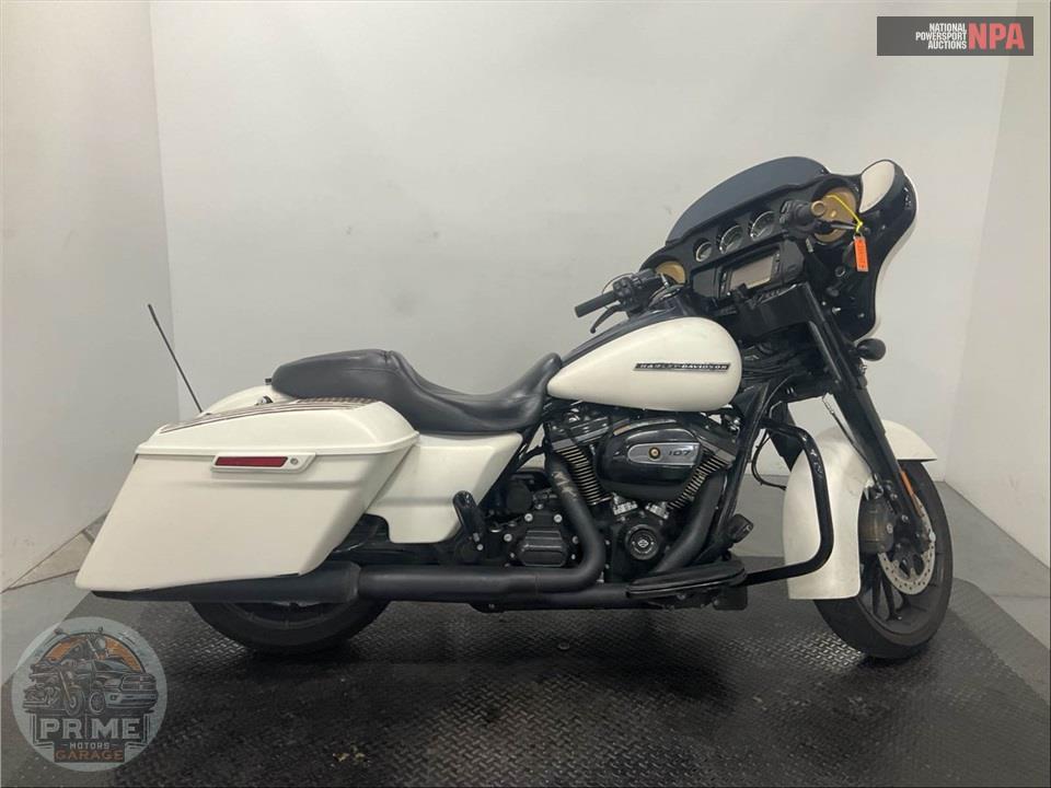 2018 Harley-Davidson FLHXS STREET GLIDE SPECIAL — фото 1