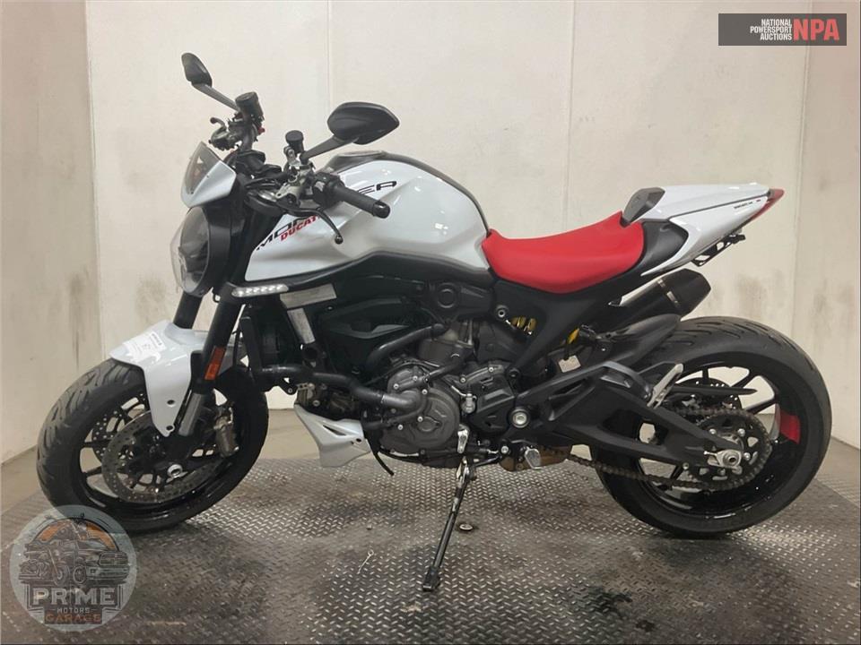 2024 Ducati MONSTER+ — фото 3