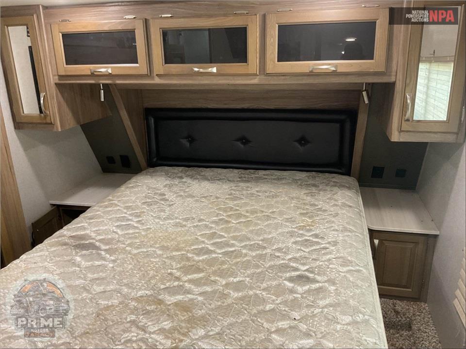 2018 Atlas M-2952RLF - FIFTH WHEEL SERIES — фото 12