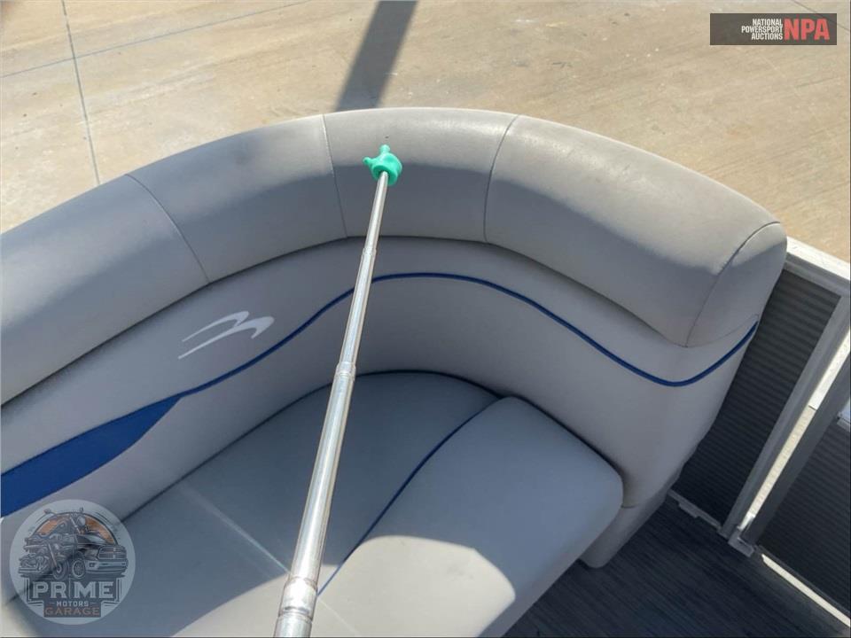 2023 Bennington Pontoons 22 SS(*) S SERIES L=23/E=1-150HP MERCURY OB — фото 32