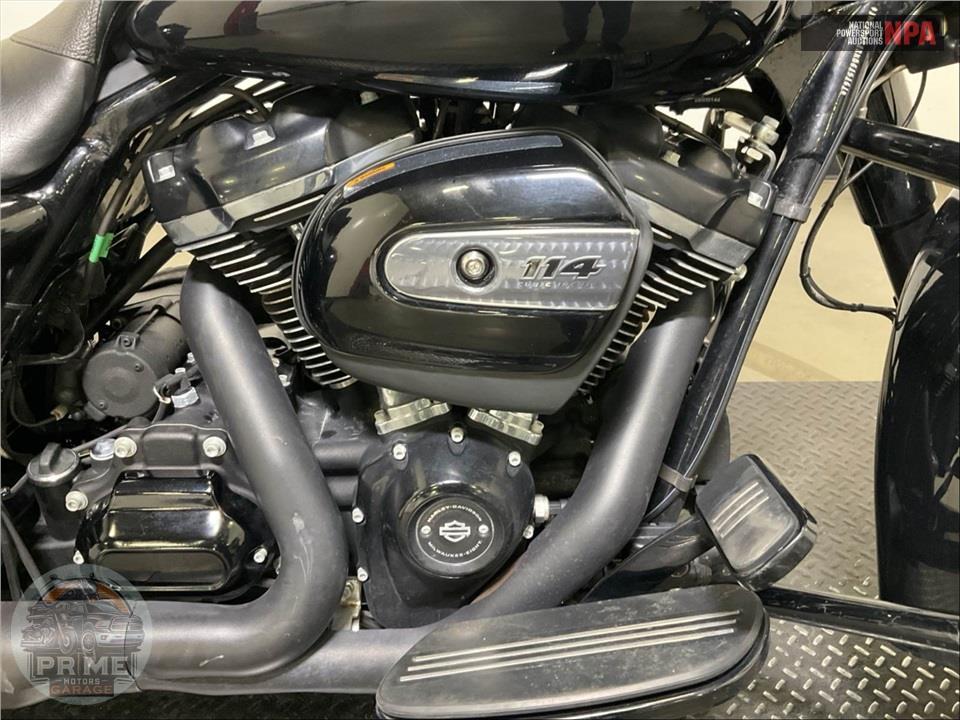 2019 Harley-Davidson FLHXS STREET GLIDE SPECIAL — фото 6