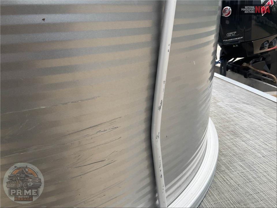 2023 Bennington Pontoons 22 SF(*)S SERIES L=23/E=1-115HP YAMAHA OB — фото 39