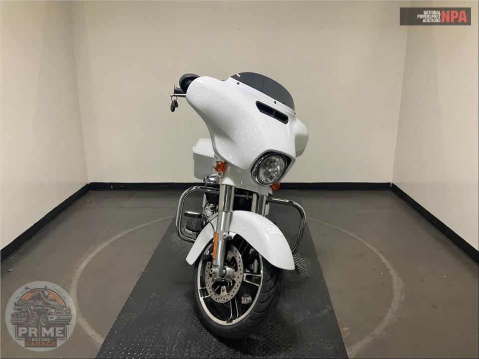 2017 Harley-Davidson FLHX STREET GLIDE — фото 2