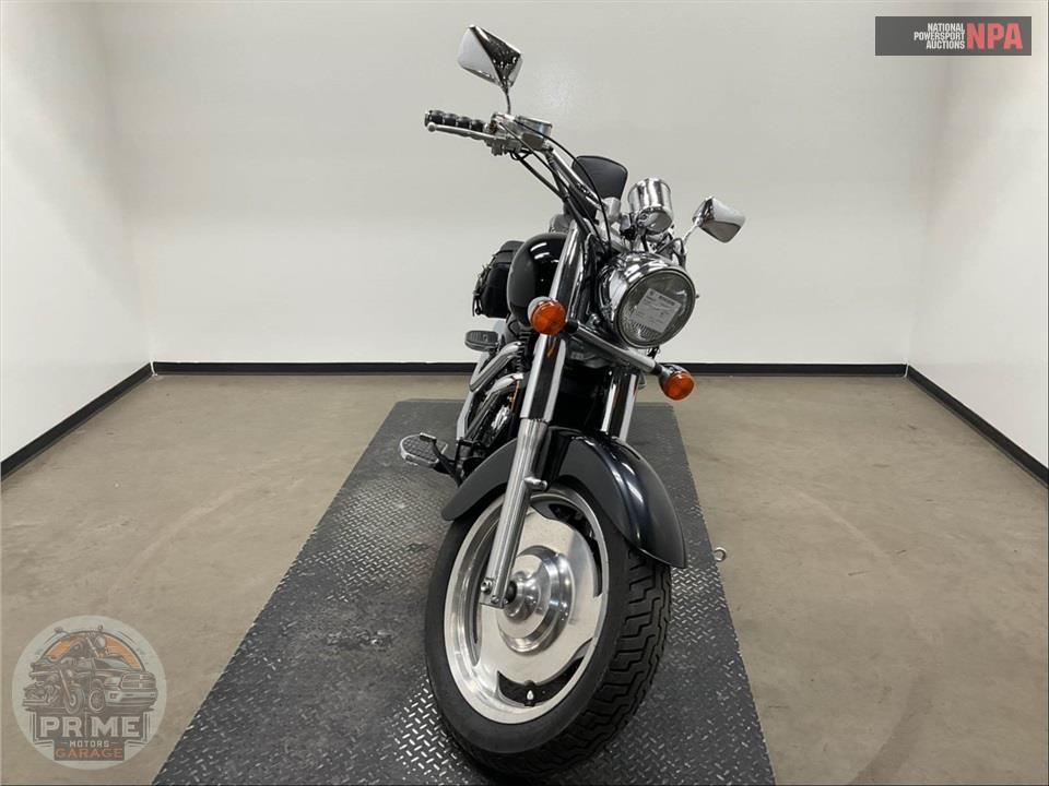 2001 Honda VT1100C21 SHDW SABRE-BLK — фото 2