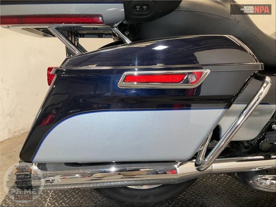 2019 Harley-Davidson FLTRU ROAD GLIDE ULTRA — фото 22
