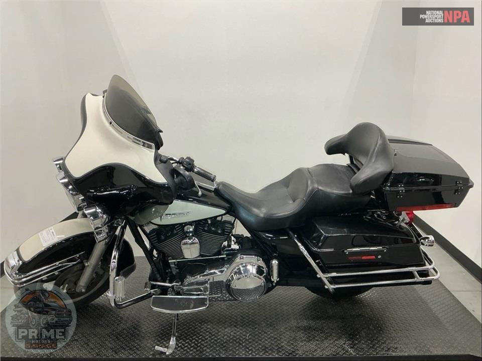2007 Harley-Davidson FLHTP POLICE ELECTRA GLIDE — фото 3