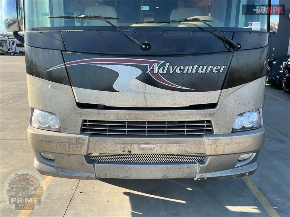 2011 Winnebago M-35P-FORD - ADVENTURER SERIES — фото 79