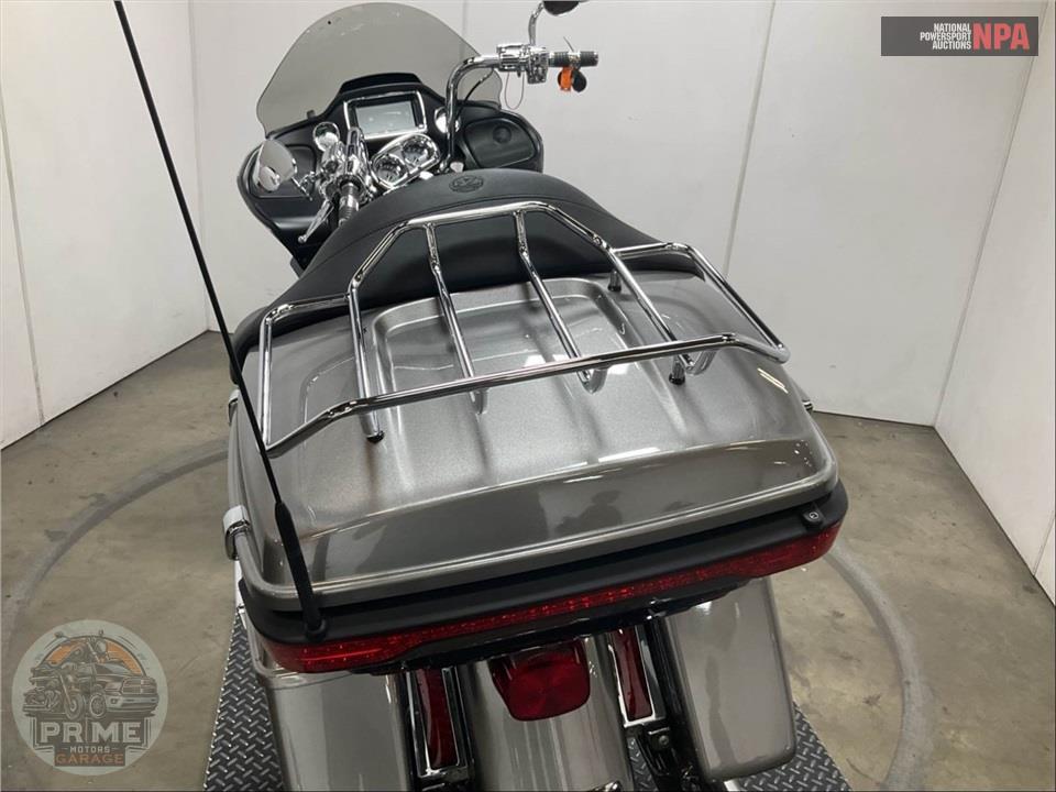 2016 Harley-Davidson FLTRU ROAD GLIDE ULTRA — фото 20