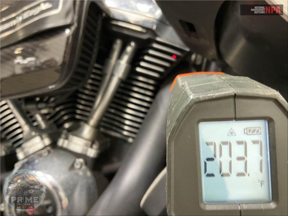 2017 Harley-Davidson FLTRU ROAD GLIDE ULTRA — фото 8