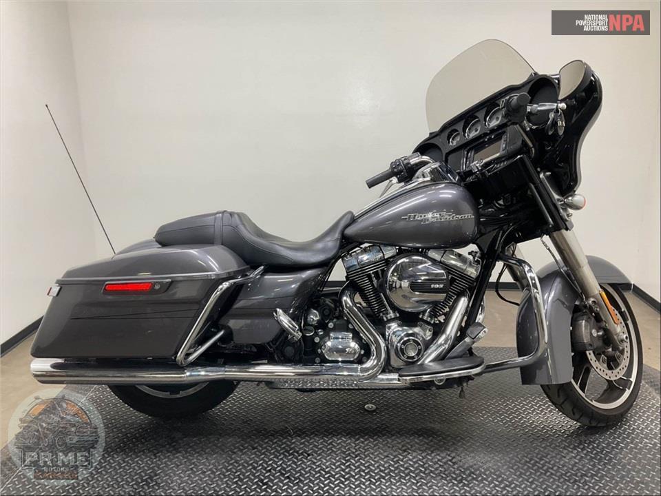 2014 Harley-Davidson FLHXS STREET GLIDE — фото 1