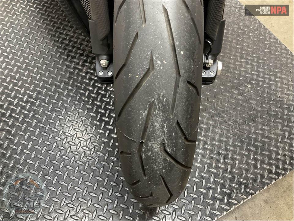2013 Ducati DIAVEL CARBON — фото 15
