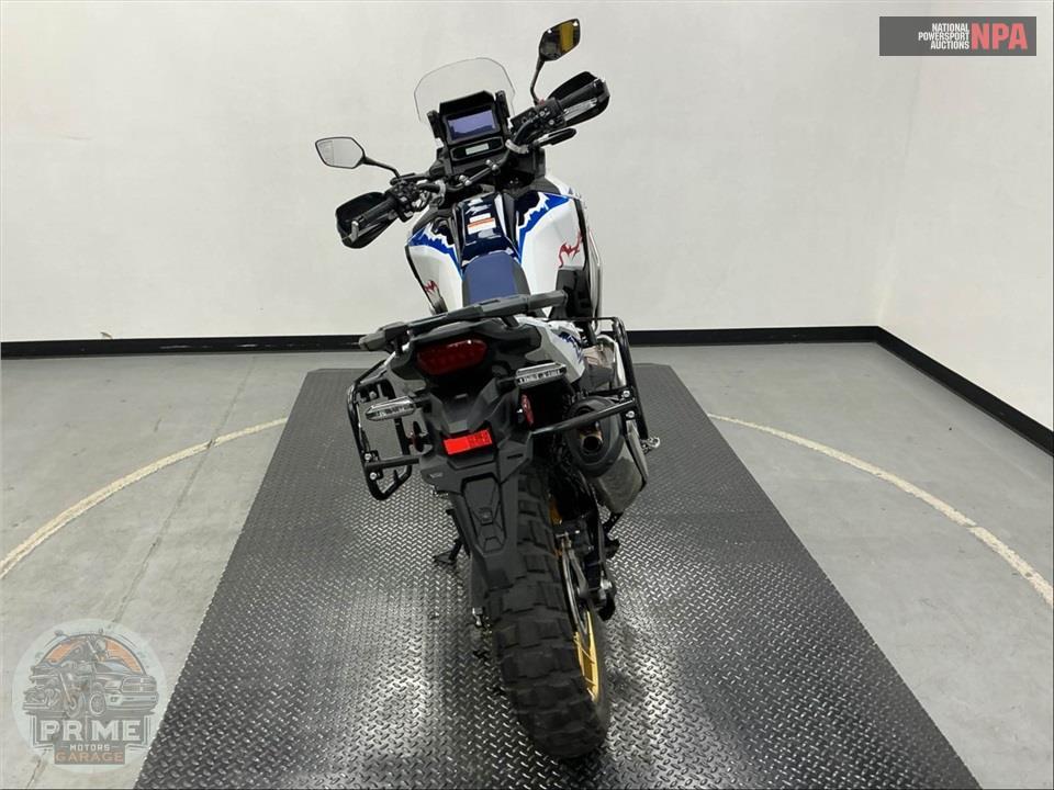 2026 Honda Africa Twin DCT — фото 4