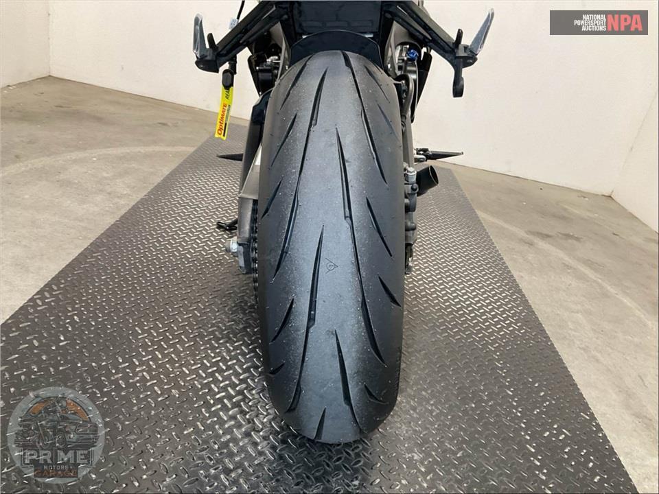 2011 Suzuki GSX-R750L1 — фото 24