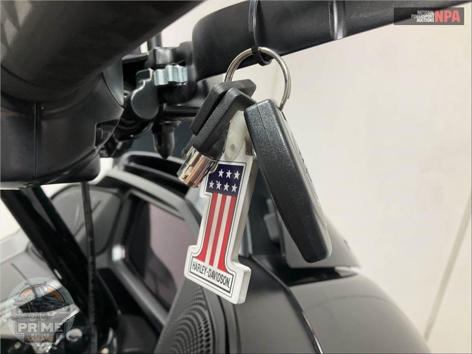 2025 Harley-Davidson FLTRX ROAD GLIDE — фото 12