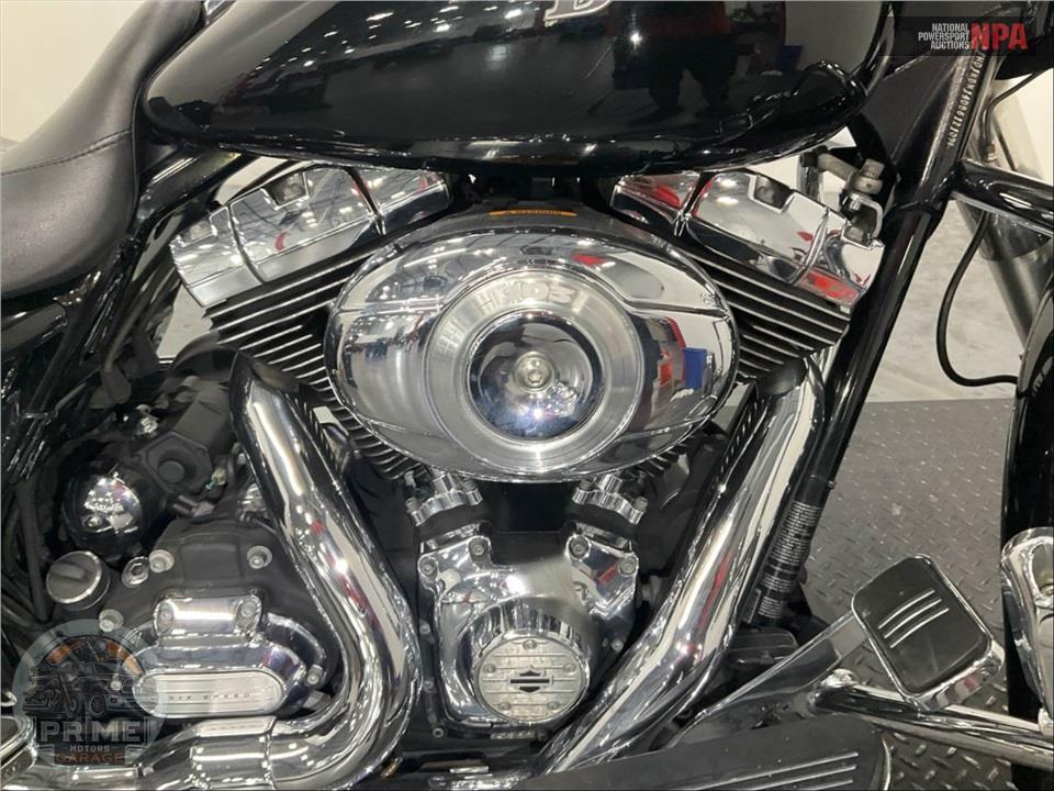 2013 Harley-Davidson FLHX STREET GLIDE — фото 6