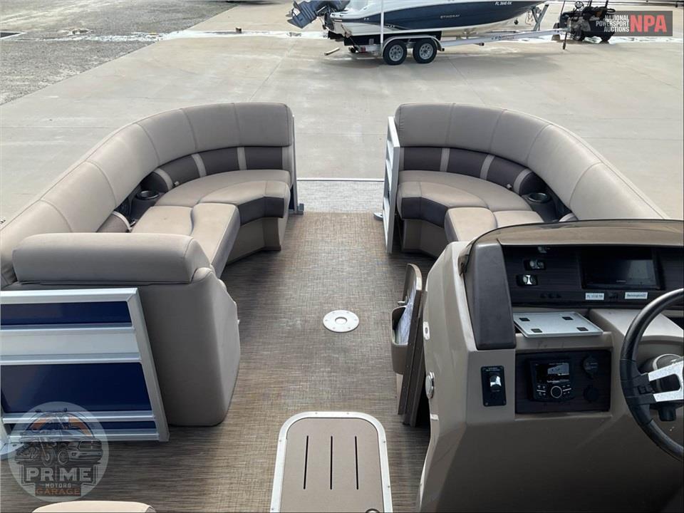 2024 Bennington Pontoons 22 LSR L SERIES L=23/E=1-150HP YAMAHA OB — фото 16