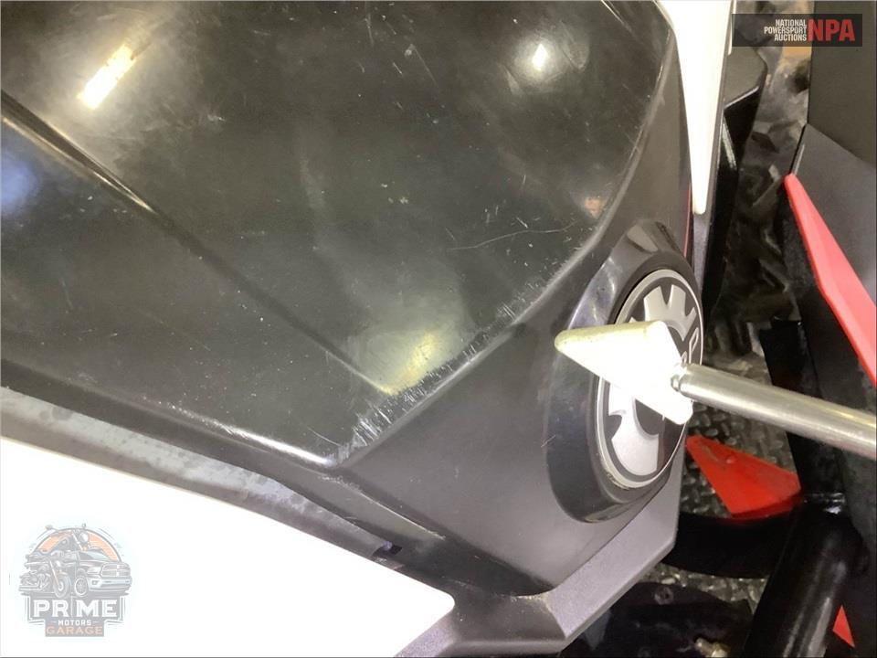 2015 Can-Am MAVERICK 1000R X RS DPS — фото 45