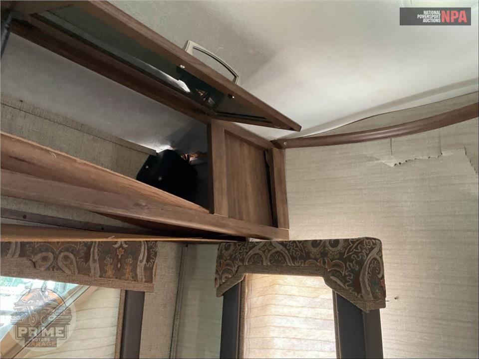 2017 Keystone Rv M-29 RLI - COUGAR X-LITE FIFTH WHEEL SERIES — фото 46