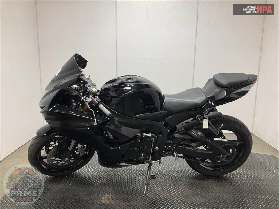 2011 Suzuki GSX-R750L1 — фото 3