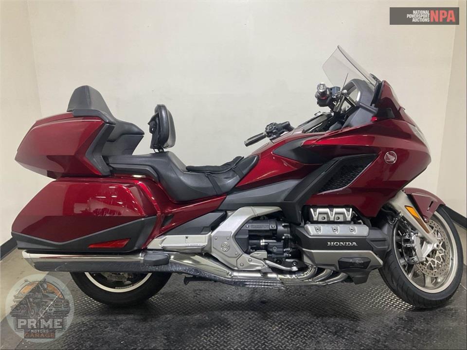 2018 Honda GL1800D GOLDWING TOUR DCT (RED) — фото 1