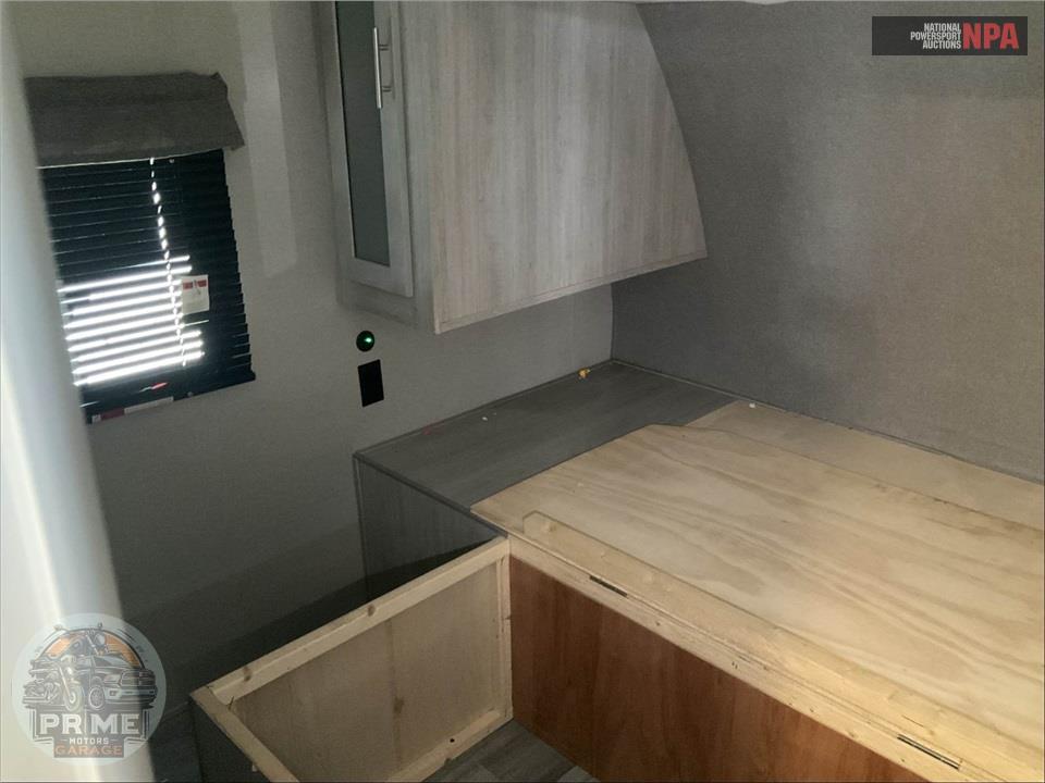 2022 Coachmen By Forest River M-243 RBS CATALINA LEGACY SERIES — фото 11