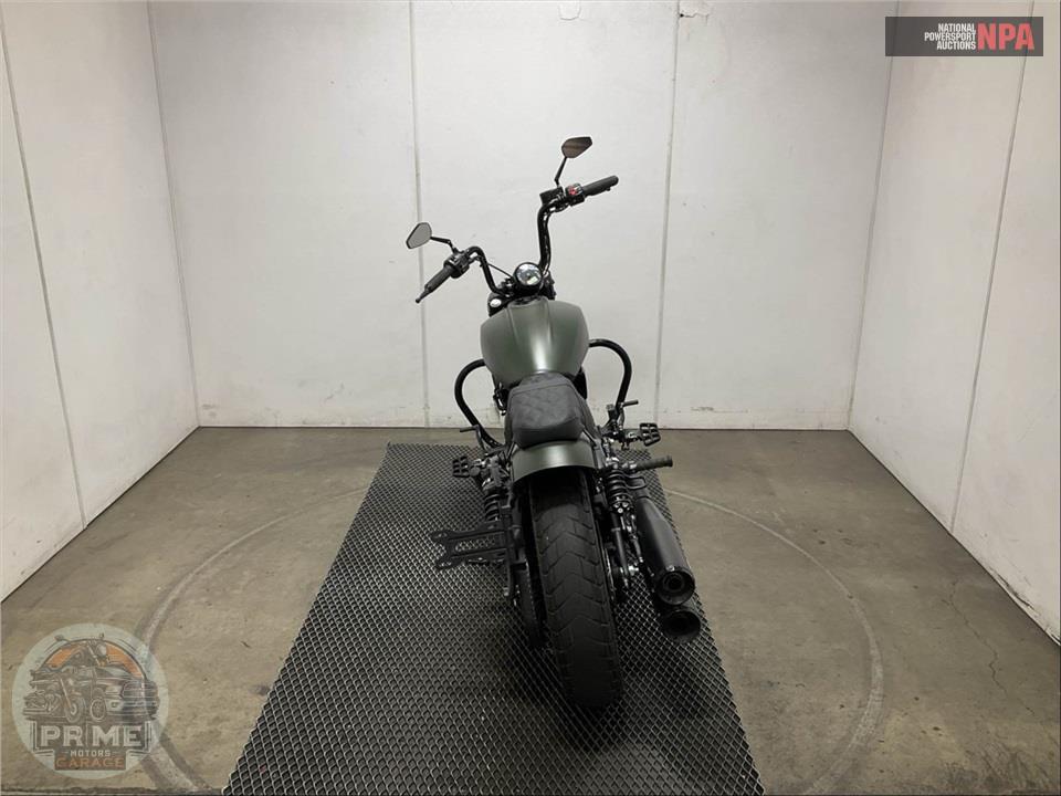 2021 Indian Motorcycle SCOUT BOBBER TWENTY (ABS, BLACK SMOKE) — фото 4