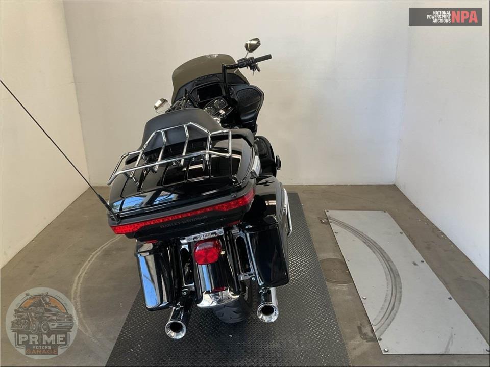 2019 Harley-Davidson FLTRU ROAD GLIDE ULTRA — фото 4