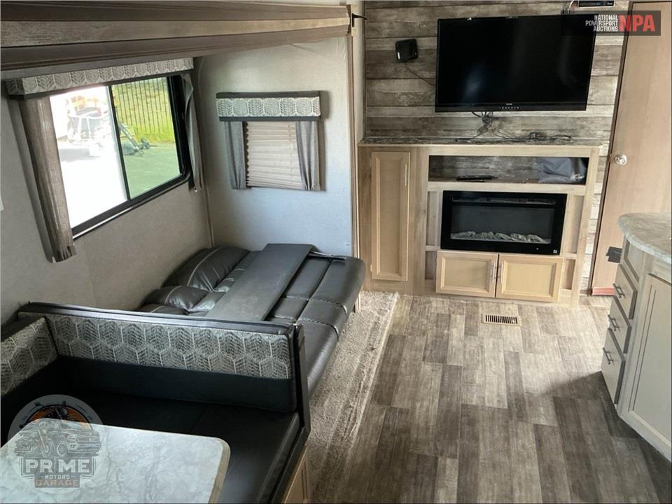 2021 Coachmen By Forest River M-323 BHDSCK - CATALINA LEGACY SERIES — фото 9