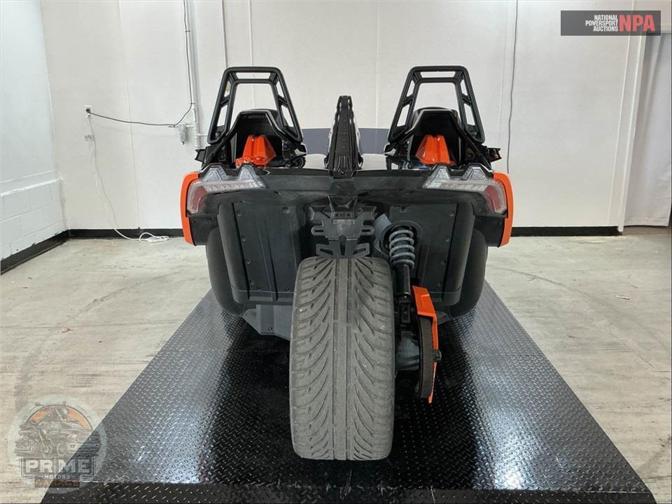 2023 Polaris SLINGSHOT R — фото 4