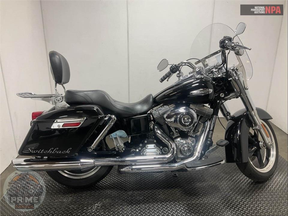 2012 Harley-Davidson FLD-103 DYNA SWITCHBACK — фото 1