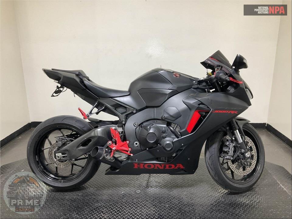 2018 Honda CBR1000RR — фото 1